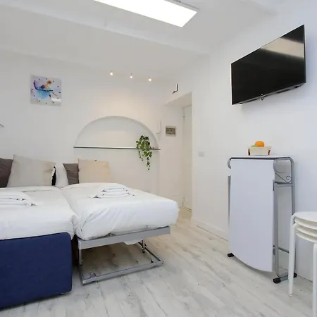 Ych-confortevole Al Colosseo Rome