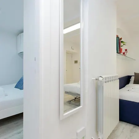 Ych-confortevole Al Colosseo Apartamento *
